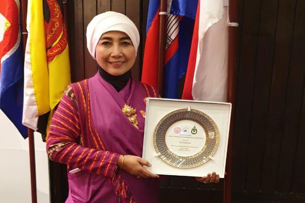 Lilis Komariah Terpilih Jadi Pengusaha Wanita ASEAN Terbaik 2019