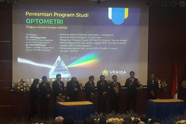 Pertama di Indonesia, Ukrida Buka Program Studi Optometri