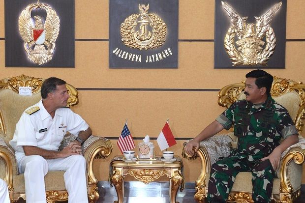 Perkuat Kemitraan, Komandan Armada Pasifik Kunjungi Indonesia