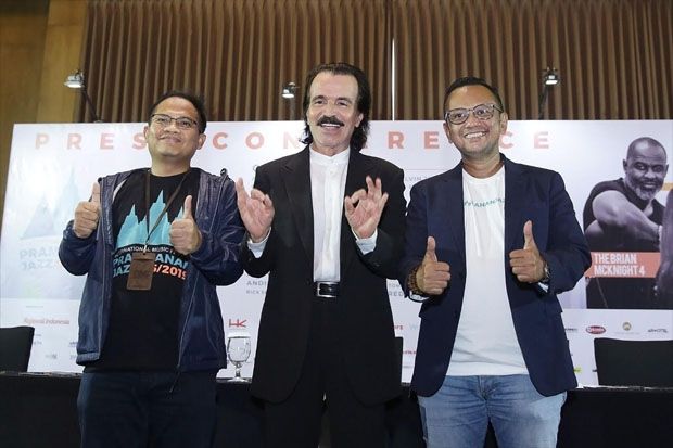 Yanni Tak Sabar Ingin Segera Tampil di Prambanan Jazz Festival