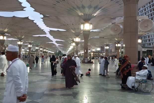 Jamaah Haji Diingatkan Waspadai Suhu Panas dan Angin Kencang di Tanah Suci