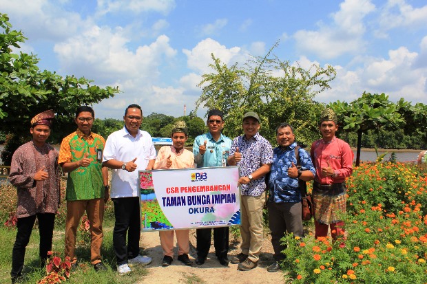 CSR PJB PLTU Tenayan Dukung Pengembangan Taman Bunga Impian Okura