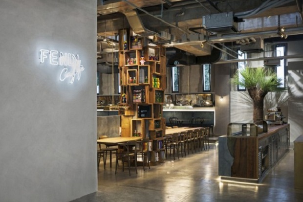 Ferdi, Rumah Mode Mewah Buka Kafe Instagramable