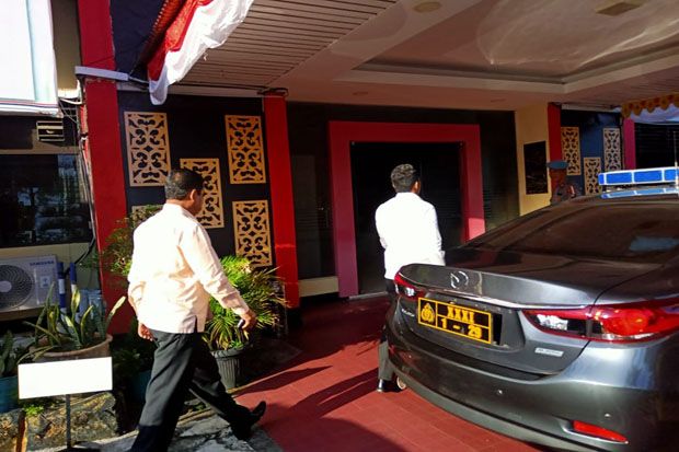 Wagub Jenguk Gubernur Kepri di Polres Tanjungpinang
