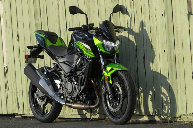 Kawasaki Siapkan Warna Baru Z400