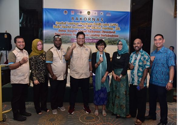 Sekjen Kominfo Buka Rakornas III LPPL Radio-TV Indonesia
