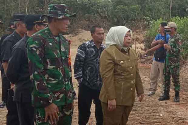 Bupati Kobar: TMMD TNI Sejalan dengan Program Pemerintah Daerah