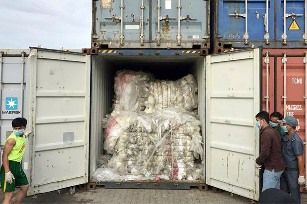 Giliran Kamboja Pulangkan 1.600 Ton Sampah ke AS dan Kanada
