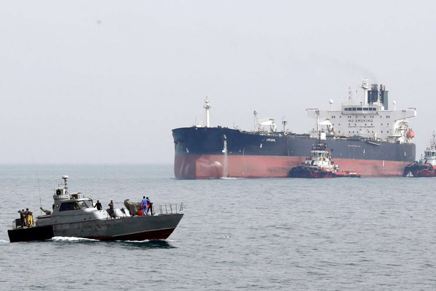 Iran Sita Kapal Tanker Asing di Teluk Persia
