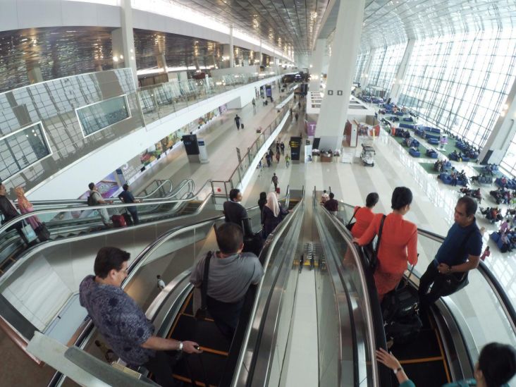 Tiket Lebih Terjangkau, Penumpang Bandara Soekarno-Hatta Berangsur Normal
