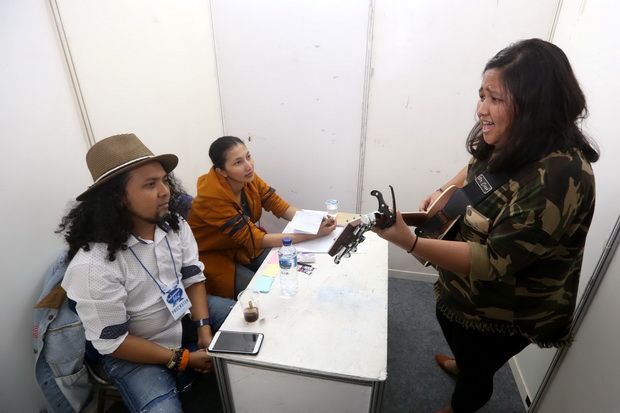 Abdul Idol Ikut Ramaikan Audisi Indonesian Idol X Surabaya