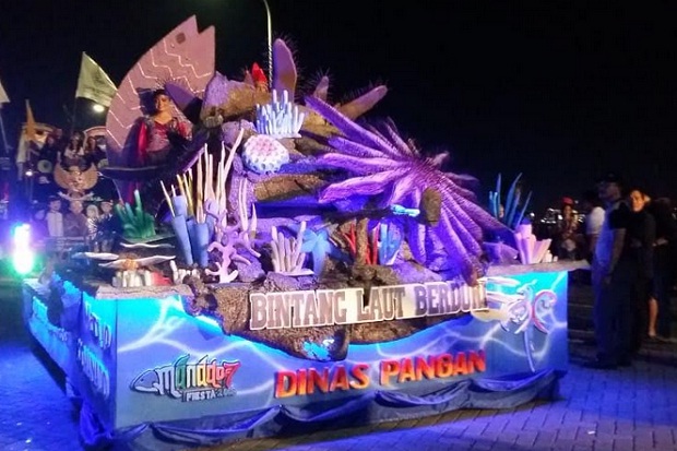 Fish and Coral Carnival Awali Manado Fiesta 2019
