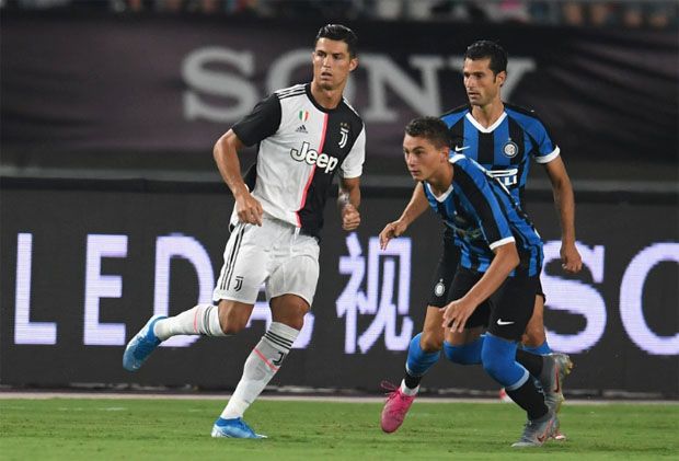 Gol Bunuh Diri De Ligt Warnai Kemenangan Juventus atas Inter Milan