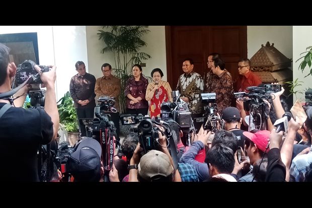 Politik Nasi Goreng Megawati Luluhkan Hati Prabowo