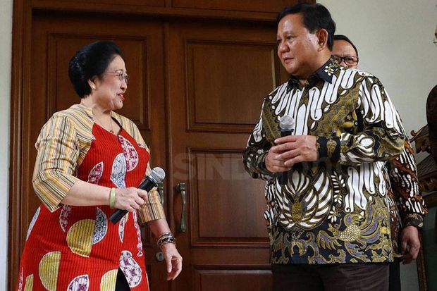 Sandi Minta Prabowo Jelaskan ke Emak-emak Soal Bertemu Megawati