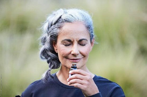Kemampuan Indera Penciuman Menurun, Indikator Penuaan Otak