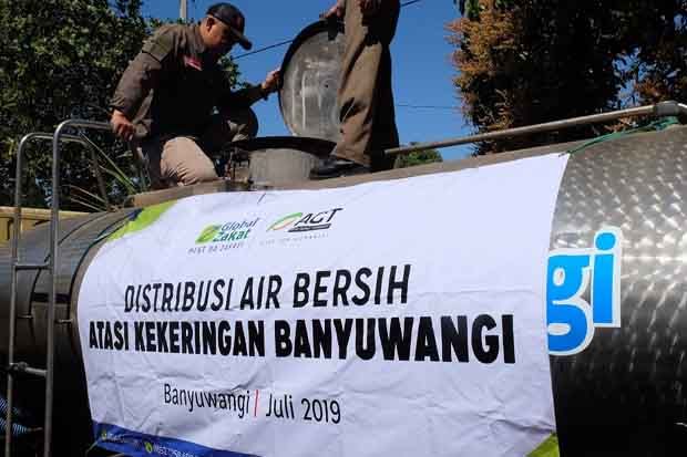ACT Distribusikan 15.000 Liter Air Bersih ke Warga Banyuwangi yang Kekeringan