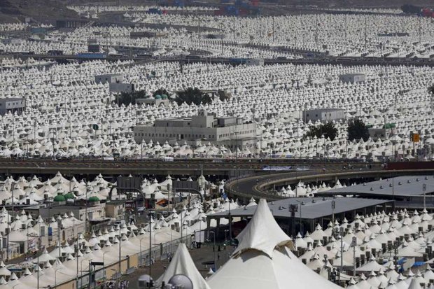 Tenda Jamaah Haji di Armina Bernomor Kloter Embarkasi