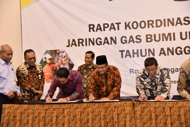 Wakil Wali Kota Maulana Tandatangani MoU Penambahan Jaringan Gas