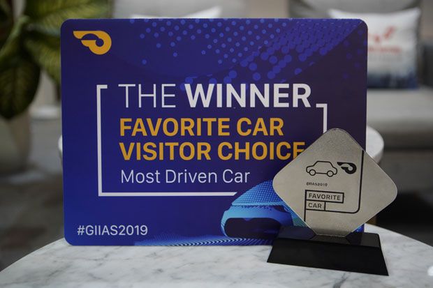 Sabet 1.608 SPK, Wuling Almaz Jadi Favorite Car Visitor Choice GIIAS 2019