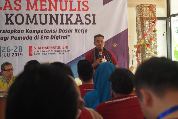 Dukung Program Penguatan SDM, Visi Indonesia Gelar Kelas Menulis dan Komunikasi