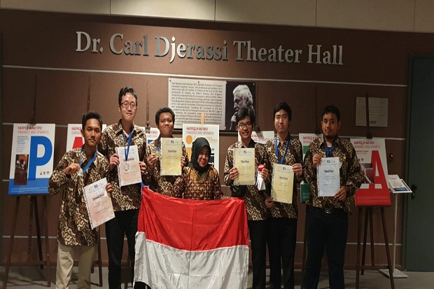 Mahasiswa Indonesia Raih 6 Medali di Kejuaraan Matematika Internasional