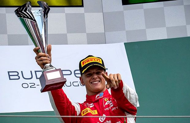 Putra Schumacher Cicipi Gelar Perdana di Formula 2