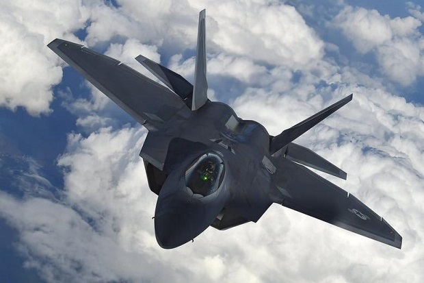 Jet Tempur Siluman F-22 Raptor AS Muncul di Langit Suriah