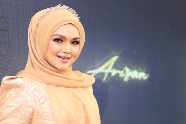 Lewat Simplysiti, Siti Nurhaliza Ingin Wanita Indonesia Lebih Cantik