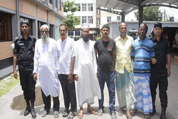 Imam di Bangladesh Ditangkap karena Memerkosa Gadis di Masjid