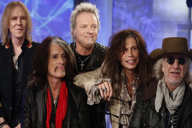Kaki Keseleo, Drummer Aerosmith Terpaksa Lewatkan Satu Konser