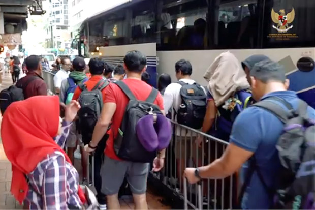 KJRI Evakuasi WNI dari Bandara Hong Kong