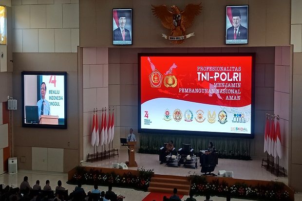 TNI Pertahankan Enzo Allie, Mahfud MD: Ya Sudah Enggak Apa-apa