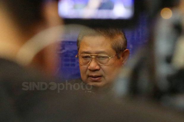 Ibunda Sakit, SBY Mohon Doa dari Seluruh Sahabat untuk Kesembuhan
