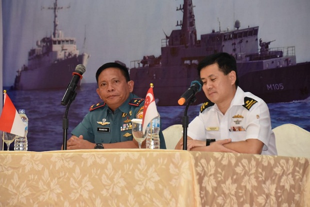 TNI AL- Singapura Gelar Peperangan Ranjau