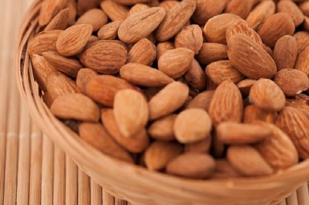 Almond Baik untuk Diabetes dan Anemia, tapi Makannya Harus Dibatasi!