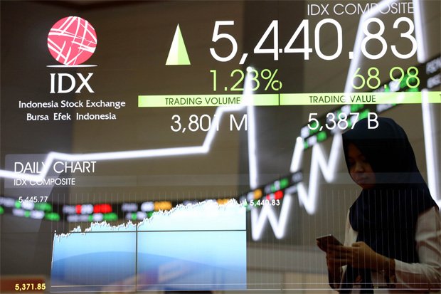 Satu Pekan Terakhir, Nilai Transaksi Bursa Turun Jadi Rp8,084 Triliun