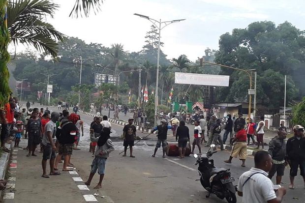 3 Anggota Polri Terluka Akibat Kerusuhan di Manokwari