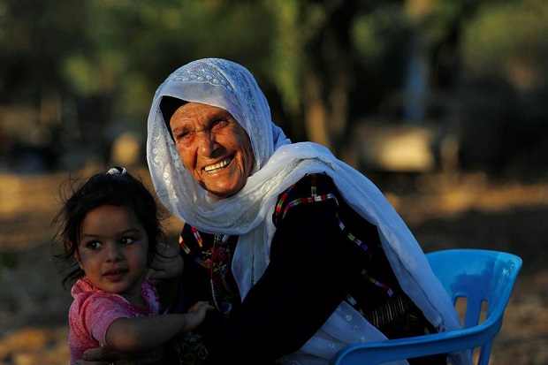 Nenek Rashida Tlaib di Palestina: Semoga Tuhan Menghancurkan Trump