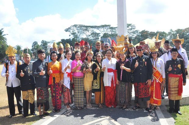 Upacara HUT ke-74 RI di Tabanan Bali Bernuansa Nusantara