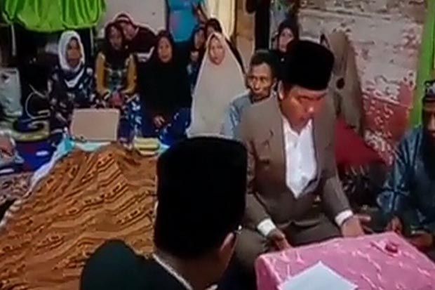 Viral, Pengantin di Palembang Menikah di Samping Jenazah Ibu