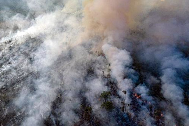 Sempat Menolak, Brazil Kini Terima Bantuan Asing untuk Kebakaran Amazon