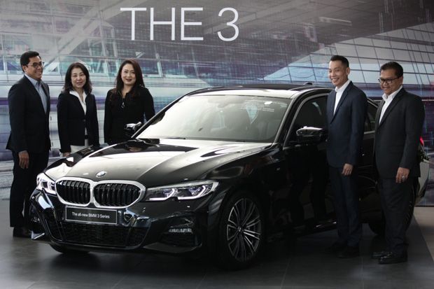 Sang Legenda All-New BMW Seri 3 Dibawa Plesiran ke Jawa Timur
