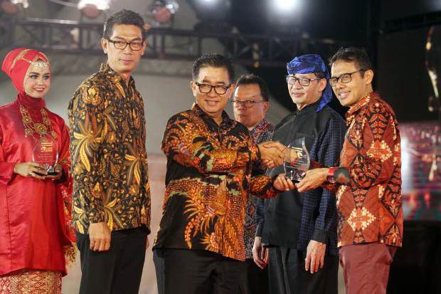 Gubernur Sumbar Irwan Prayitno Dinobatkan sebagai Kepala Daerah Inovatif
