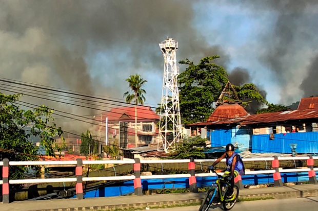 Kerusuhan di Jayapura Meluas, Warga Mengungsi di Kodam, Markas TNI AL dan Yonif 751