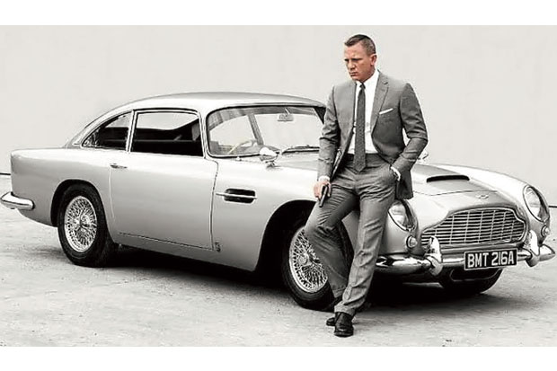 Mobil Klasik Tampil di Film James Bond Terbaru