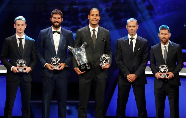Pemain Liverpool Borong Penghargaan Individu UEFA