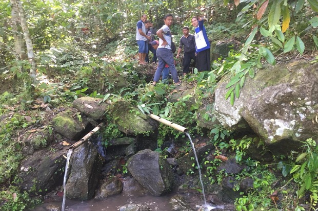 Dinas PUPR Kotamobagu Datangi Sumber Mata Air Bersih Bambe’an di Upai