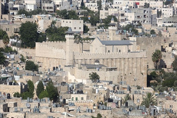 Ditutup untuk Muslim, Israel Izinkan Yahudi Masuki Masjid Ibrahimi