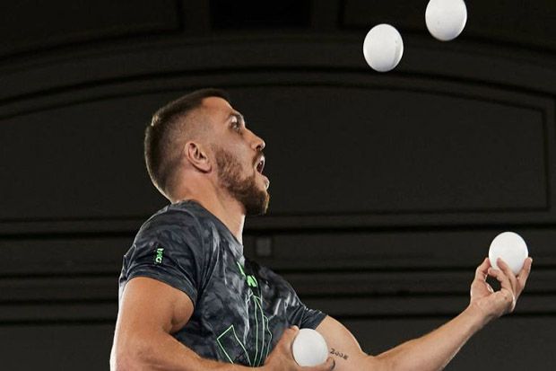 Uniknya Metode Latihan Lomachenko, Juggling Bola hingga Memancing